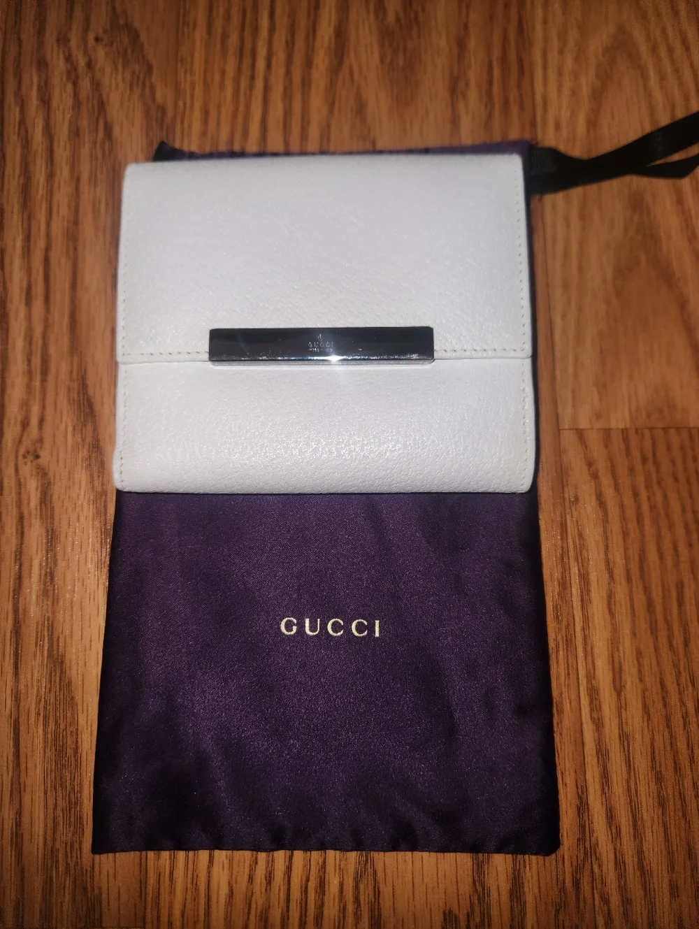 Gucci Wallet Compact White Leather Logo With Dustbag - Picture 1 of 6